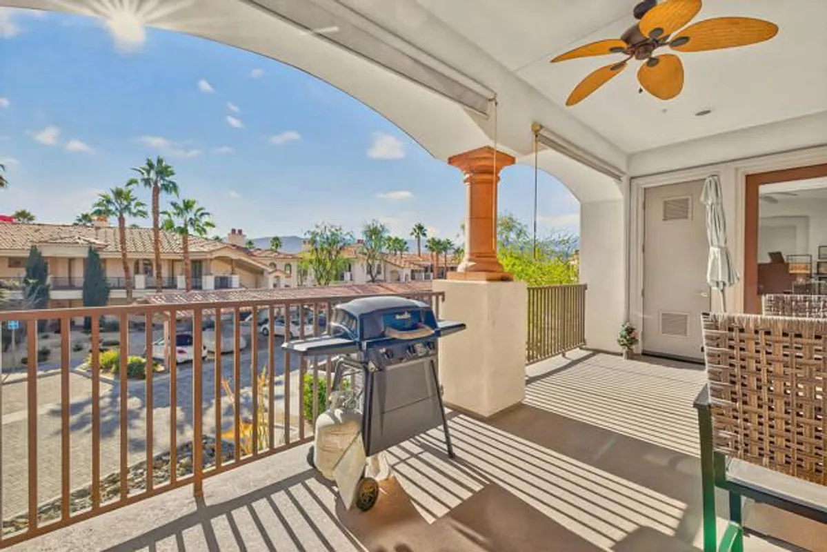 Property Slideshow image 1 of 39 | 2100 via calderia 2107, Palm Desert, CA, 92260