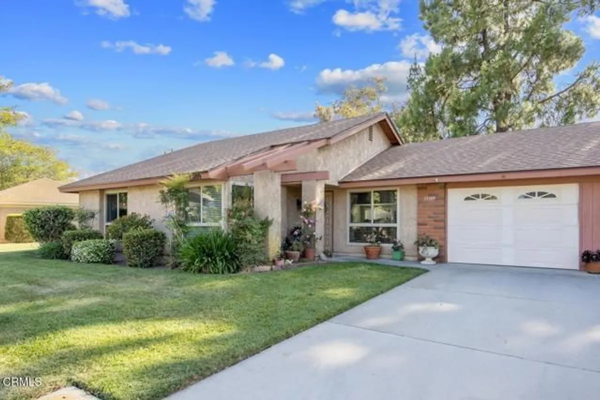 Property Slideshow image 1 of 65 | 15109 village 15 15, Camarillo, CA, 93012