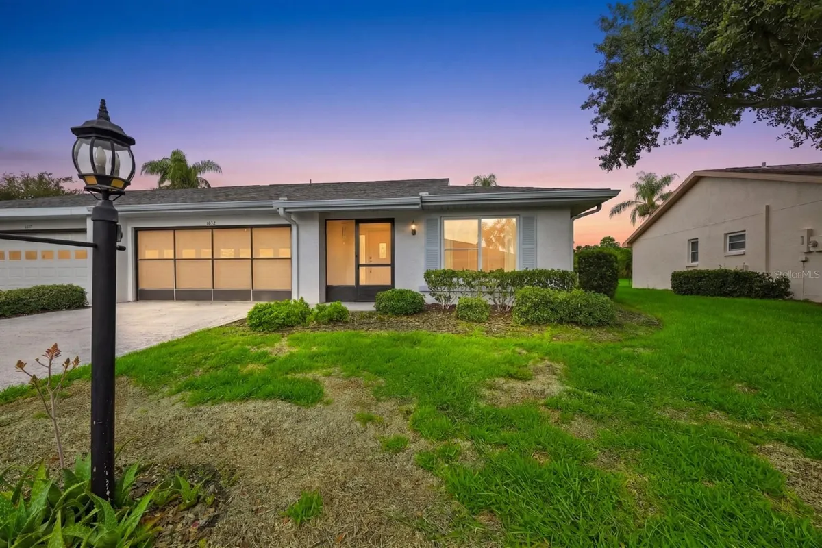 Property Slideshow image 1 of 42 | 1425 leland dr, Sun City Center, FL, 33573