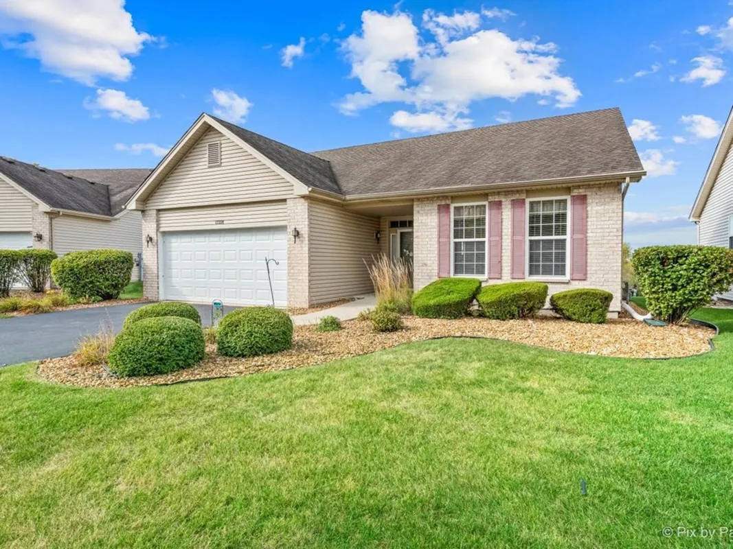 Property Slideshow image 1 of 32 | 17228 como ave, Lockport, IL, 60441