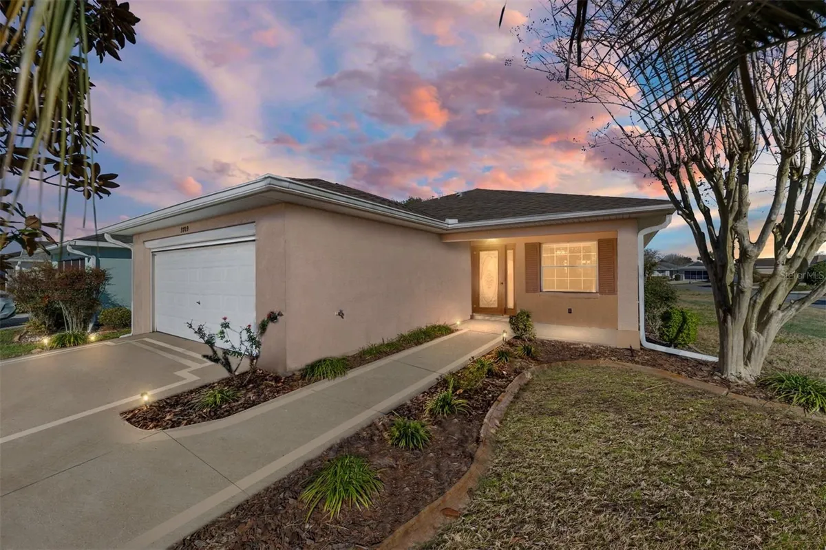 Property Slideshow image 1 of 57 | 9709 sw 90th st, Ocala, FL, 34481