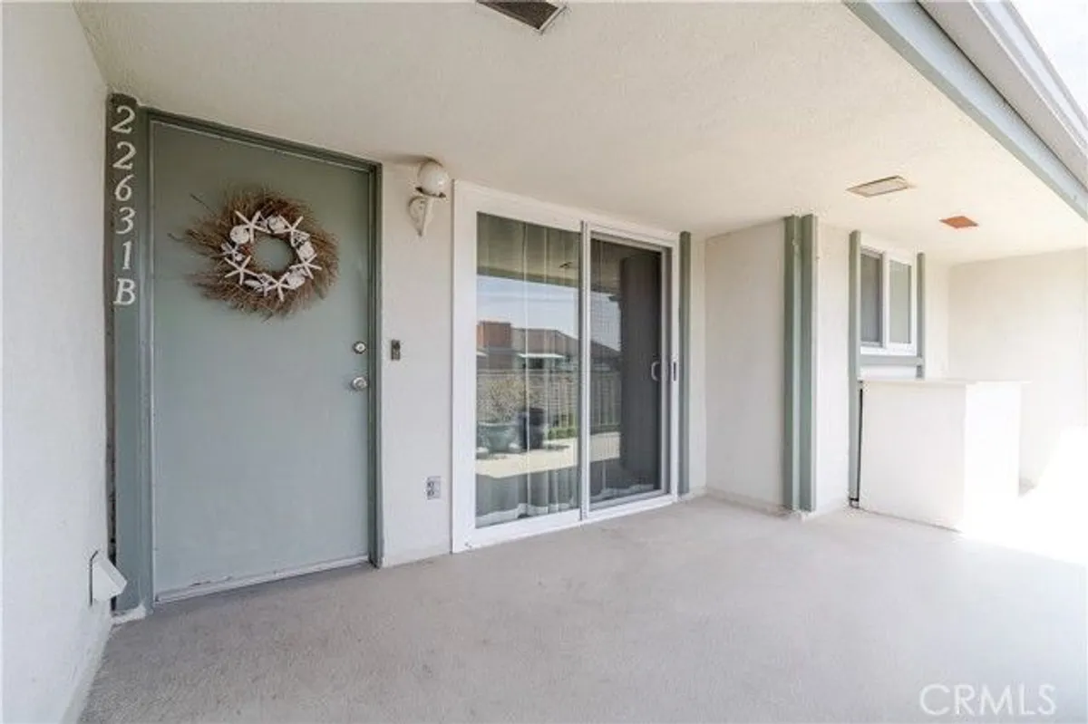 Property Slideshow image 1 of 23 | 22631 maple ave b, Torrance, CA, 90505