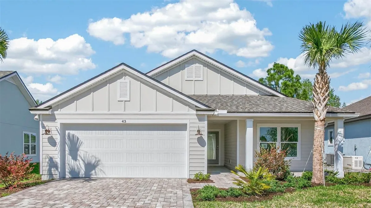 Property Slideshow image 1 of 32 | 43 green cir, Palm Coast, FL, 32164