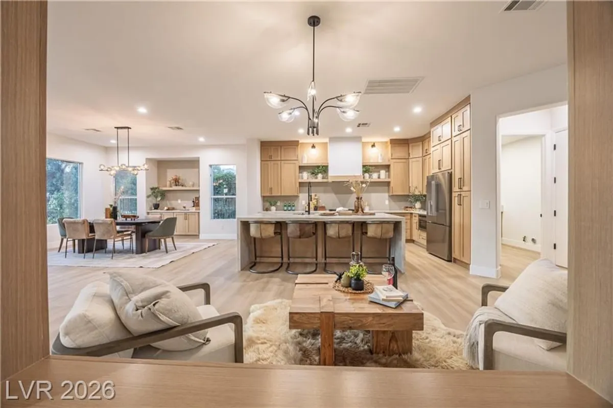 Property Slideshow image 1 of 99 | 10248 andante ct, Las Vegas, NV, 89135