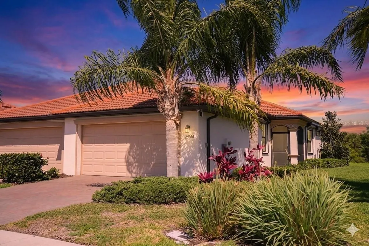 Property Slideshow image 1 of 41 | 23980 skyflower ct, Venice, FL, 34293