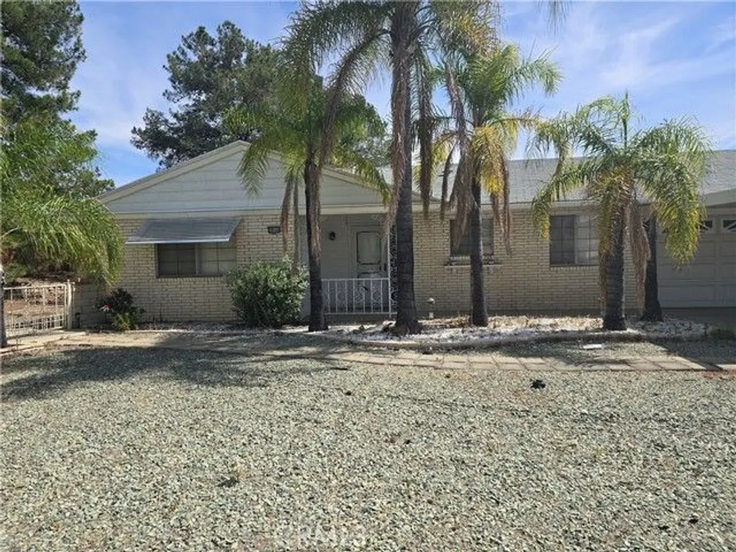 Property Slideshow image 1 of 43 | 28040 winthrop ct, Menifee, CA, 92586