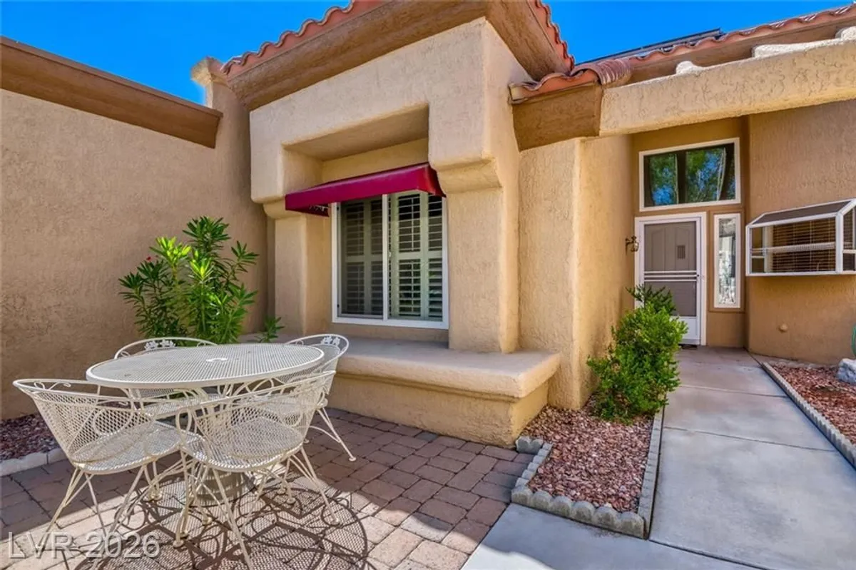 Property Slideshow image 1 of 39 | 8709 prairie hill dr, Las Vegas, NV, 89134