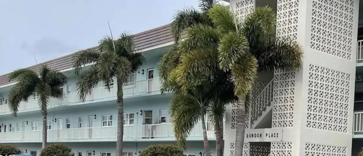 Property Slideshow image 1 of 30 | 7 dunoon pl apt 203, Dunedin, FL, 34698