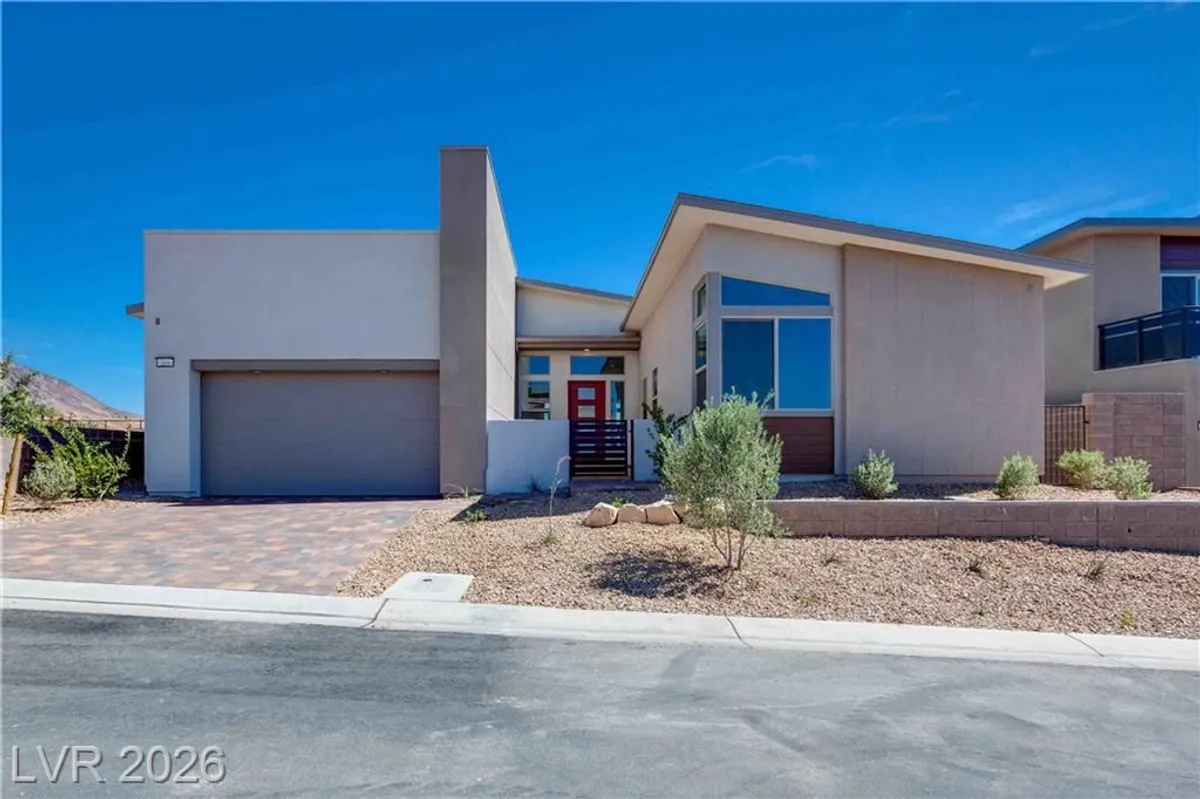 Property Slideshow image 1 of 25 | 203 sailing sunset way, Henderson, NV, 89011