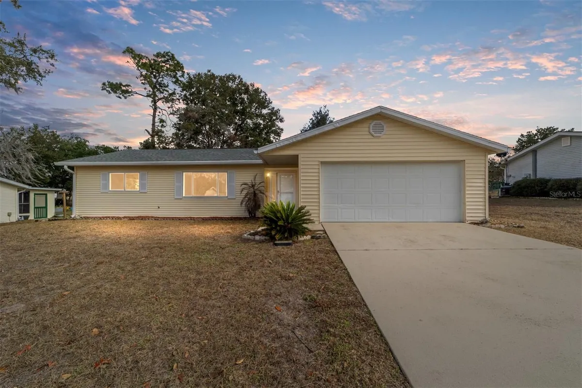 Property Slideshow image 1 of 42 | 11153 sw 79th ave, Ocala, FL, 34476