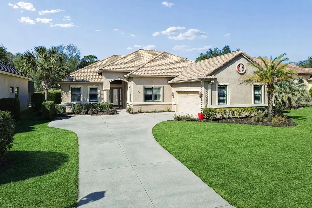 Property Slideshow image 1 of 63 | 1542 n ridge meadow path, Hernando, FL, 34442