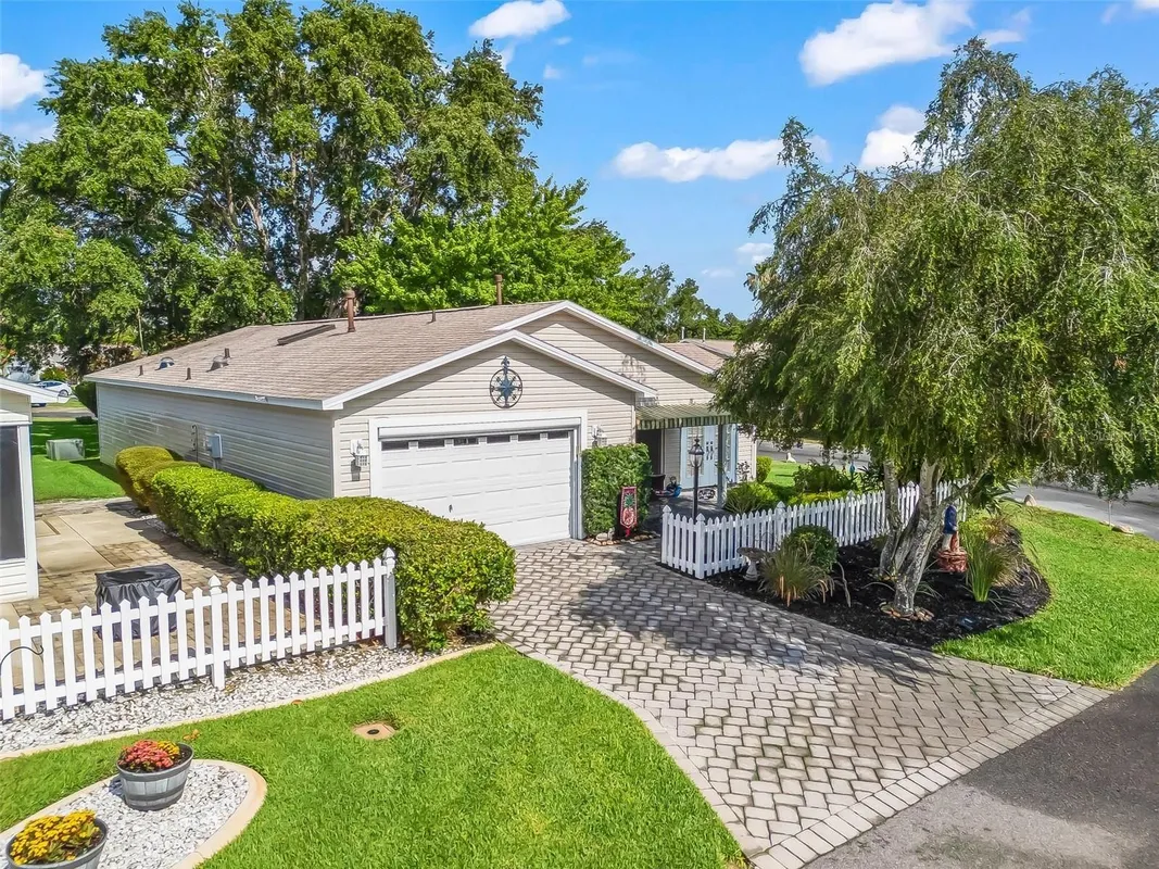 Property Slideshow image 1 of 34 | 17324 se 82nd pecan ter, The Villages, FL, 32162