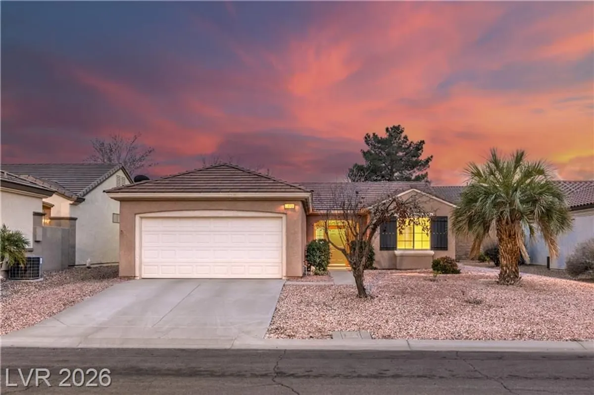 Property Slideshow image 1 of 49 | 2573 grandville ave, Henderson, NV, 89052
