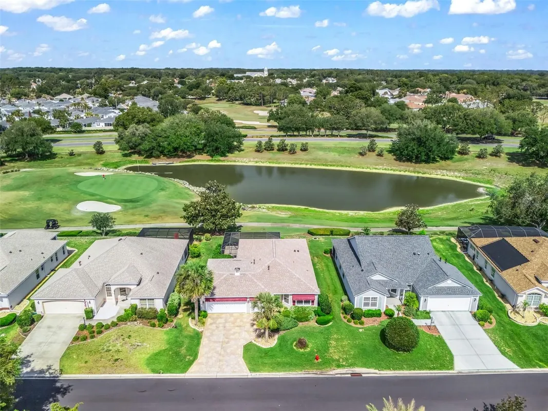 Property Slideshow image 1 of 46 | 16829 se 84th colerain cir, The Villages, FL, 32162