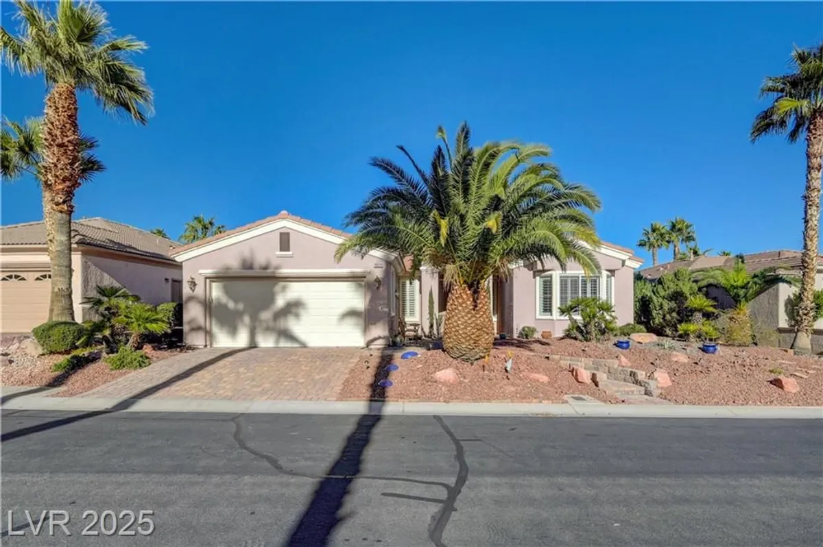 Property Slideshow image 1 of 97 | 10520 bambola pl, Las Vegas, NV, 89135
