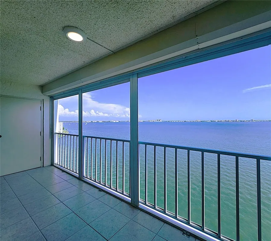 Property Slideshow image 1 of 59 | 6060 shore blvd 903, Gulfport, FL, 33707