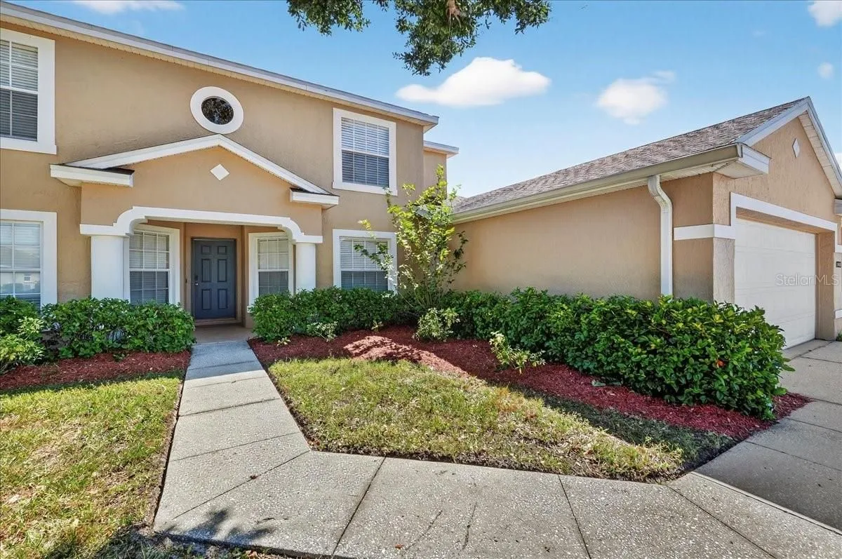 Property Slideshow image 1 of 50 | 4048 windchime ln, Lakeland, FL, 33811
