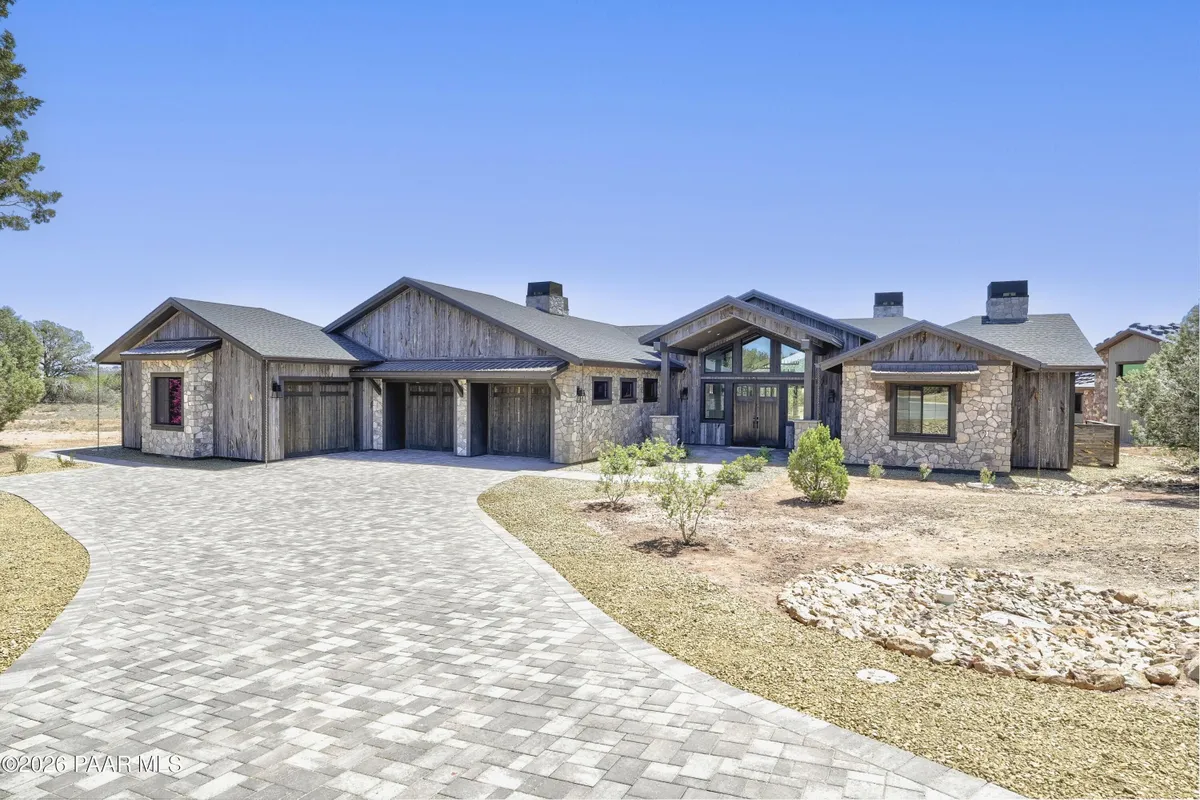 Property Slideshow image 1 of 36 | 5745 w maddie ln, Prescott, AZ, 86305