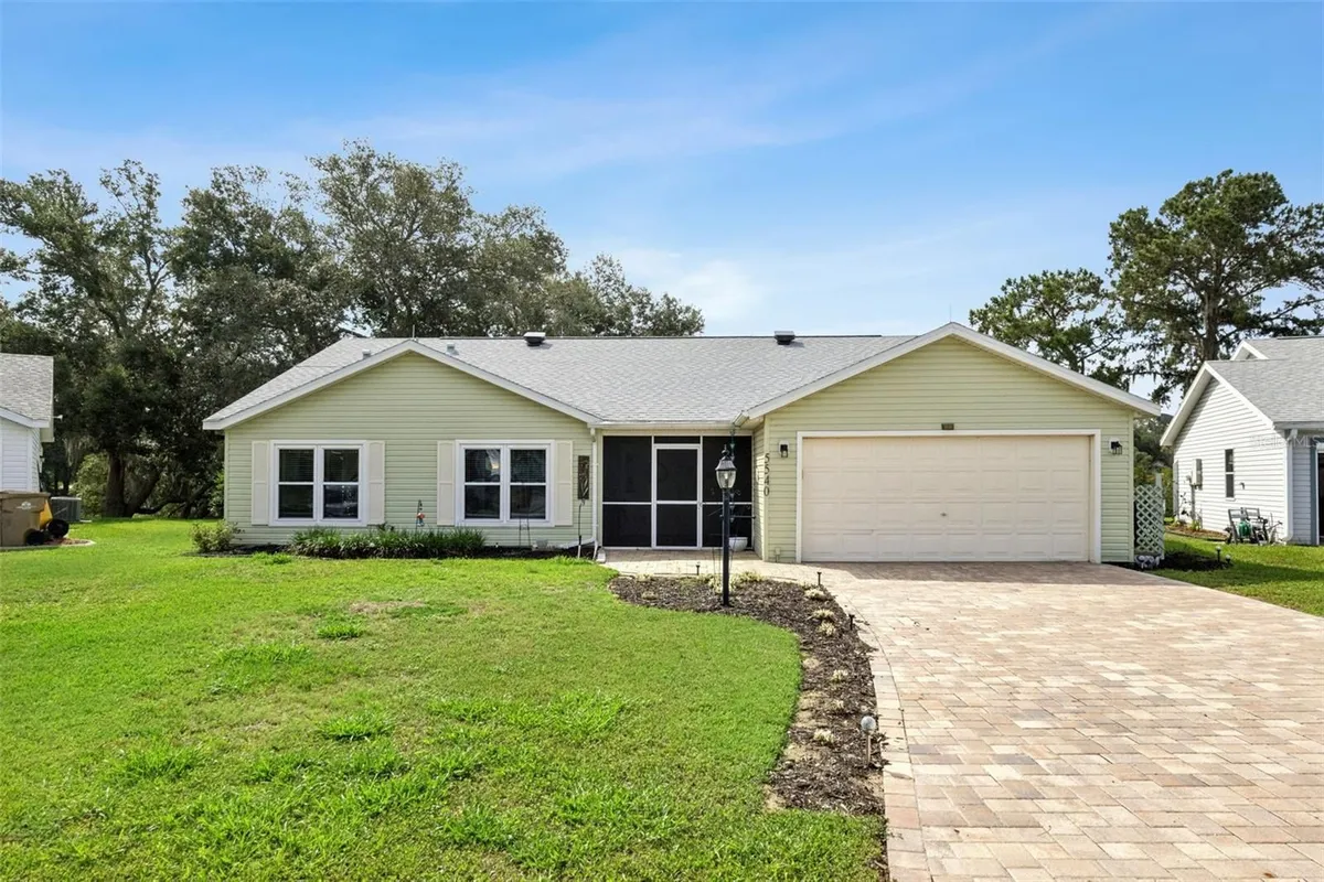 Property Slideshow image 1 of 27 | 5540 hamlin ct, Leesburg, FL, 34748