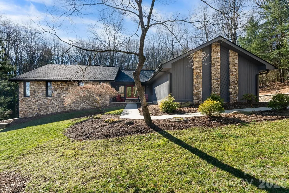 Property Slideshow image 1 of 48 | 229 greenleaf dr, Flat Rock, NC, 28731