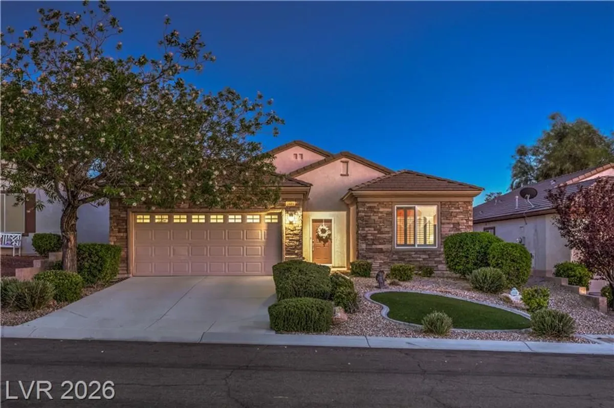 Property Slideshow image 1 of 61 | 2489 penumbra dr, Henderson, NV, 89044