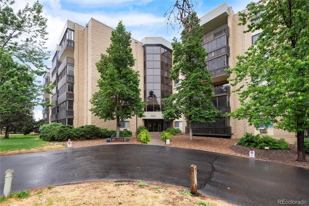 Property Slideshow image 1 of 26 | 14300 e marina dr 110, Aurora, CO, 80014