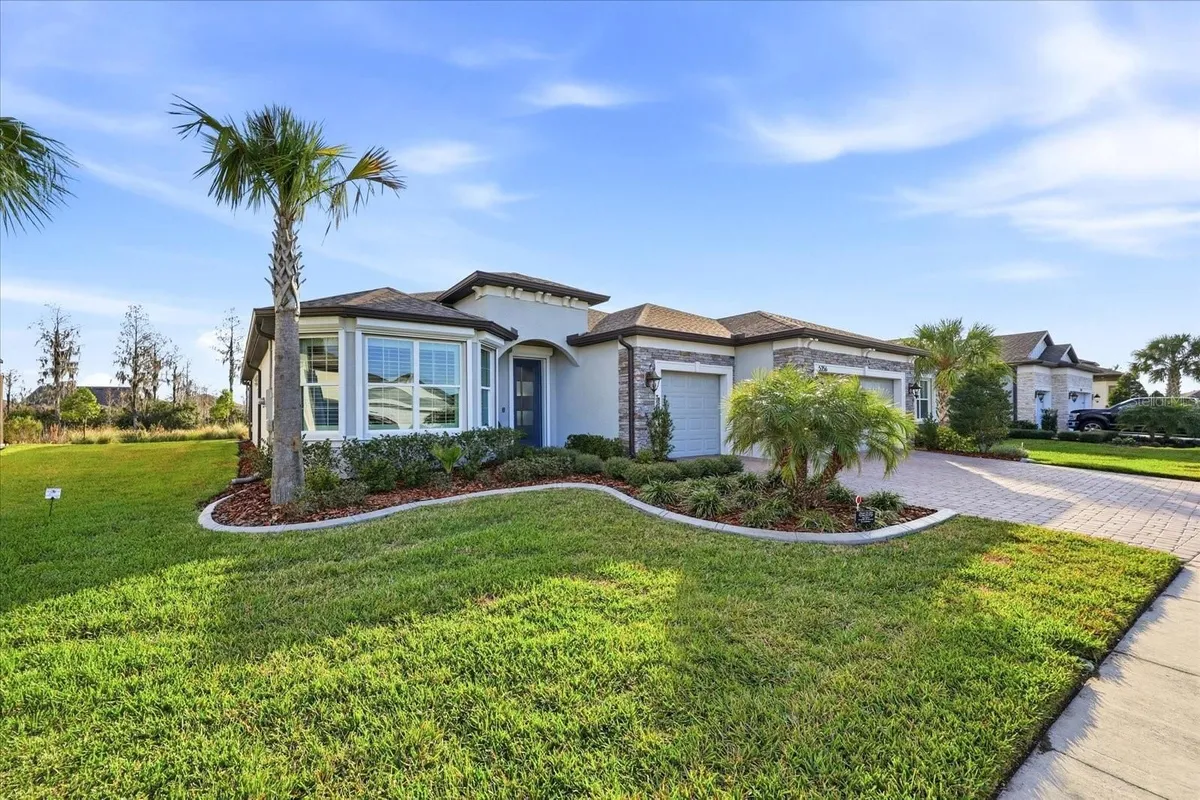 Property Slideshow image 1 of 87 | 5356 blue crush bnd, Land O Lakes, FL, 34638