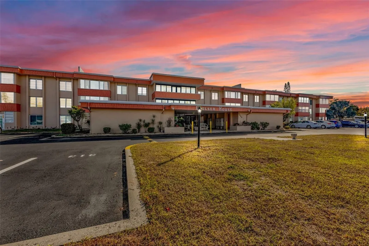 Property Slideshow image 1 of 25 | 2290 aaron st 213, Port Charlotte, FL, 33952