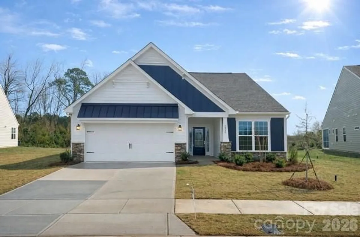 Property Slideshow image 1 of 18 | 5424 redbud rd 71, Lancaster, SC, 29720