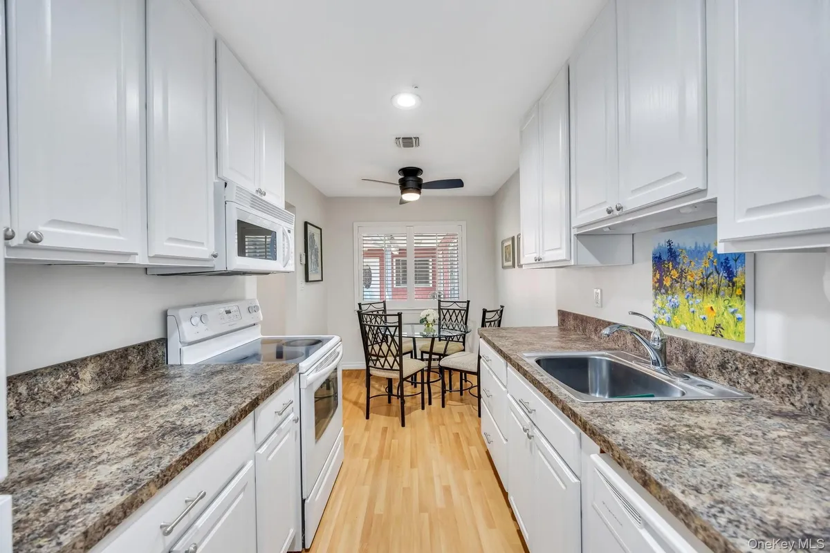 Property Slideshow image 1 of 33 | 703 drew dr, Smithtown, NY, 11780