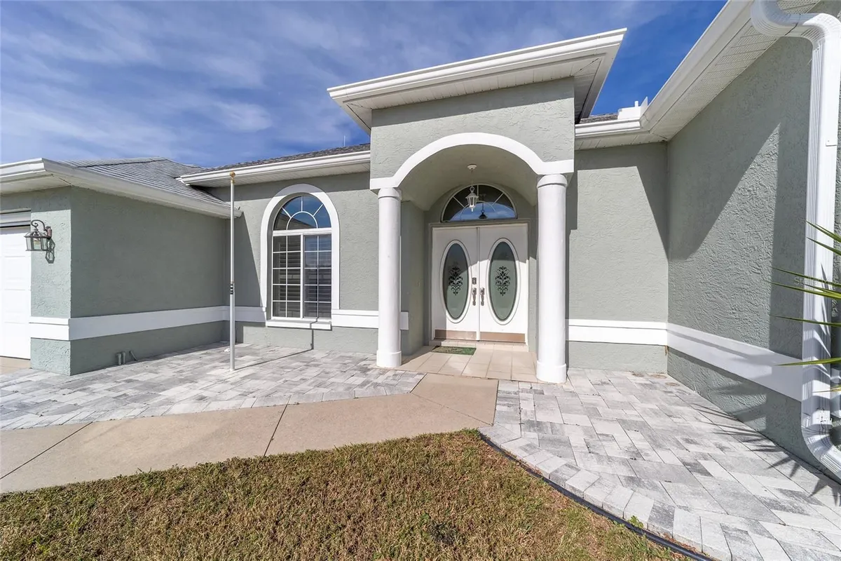 Property Slideshow image 1 of 59 | 5565 nw 26th ln, Ocala, FL, 34482