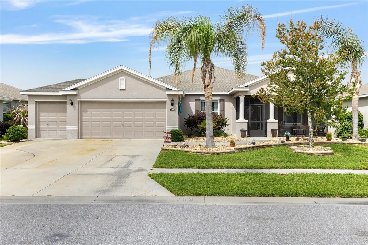 Property Slideshow image 1 of 62 | 4258 james river cir, Leesburg, FL, 34748