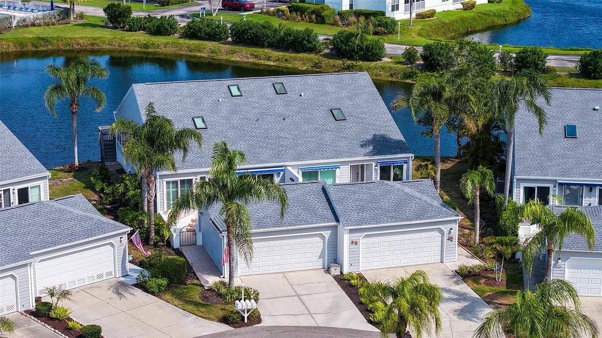 Property Slideshow image 1 of 96 | 1005 pelican ct, Bradenton, FL, 34209