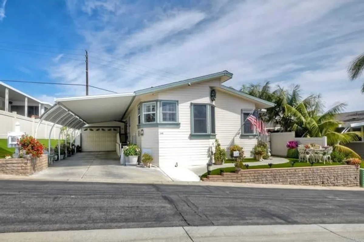 Property Slideshow image 1 of 45 | 444 n el camino real spc 146, Encinitas, CA, 92024