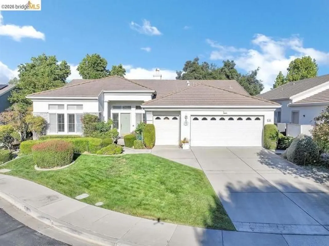Property Slideshow image 1 of 26 | 710 central park pl, Brentwood (Cc), CA, 94513