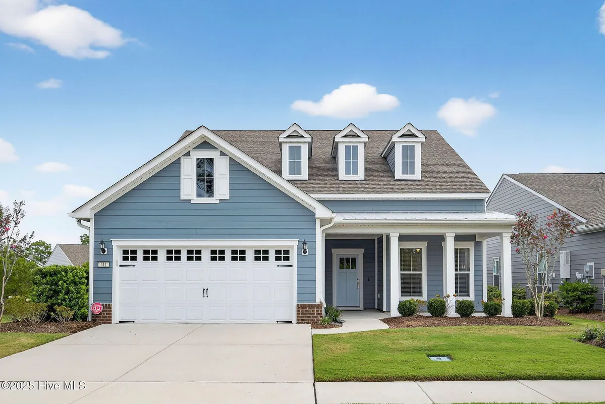 Property Slideshow image 1 of 60 | 511 craddock dr, Wilmington, NC, 28412