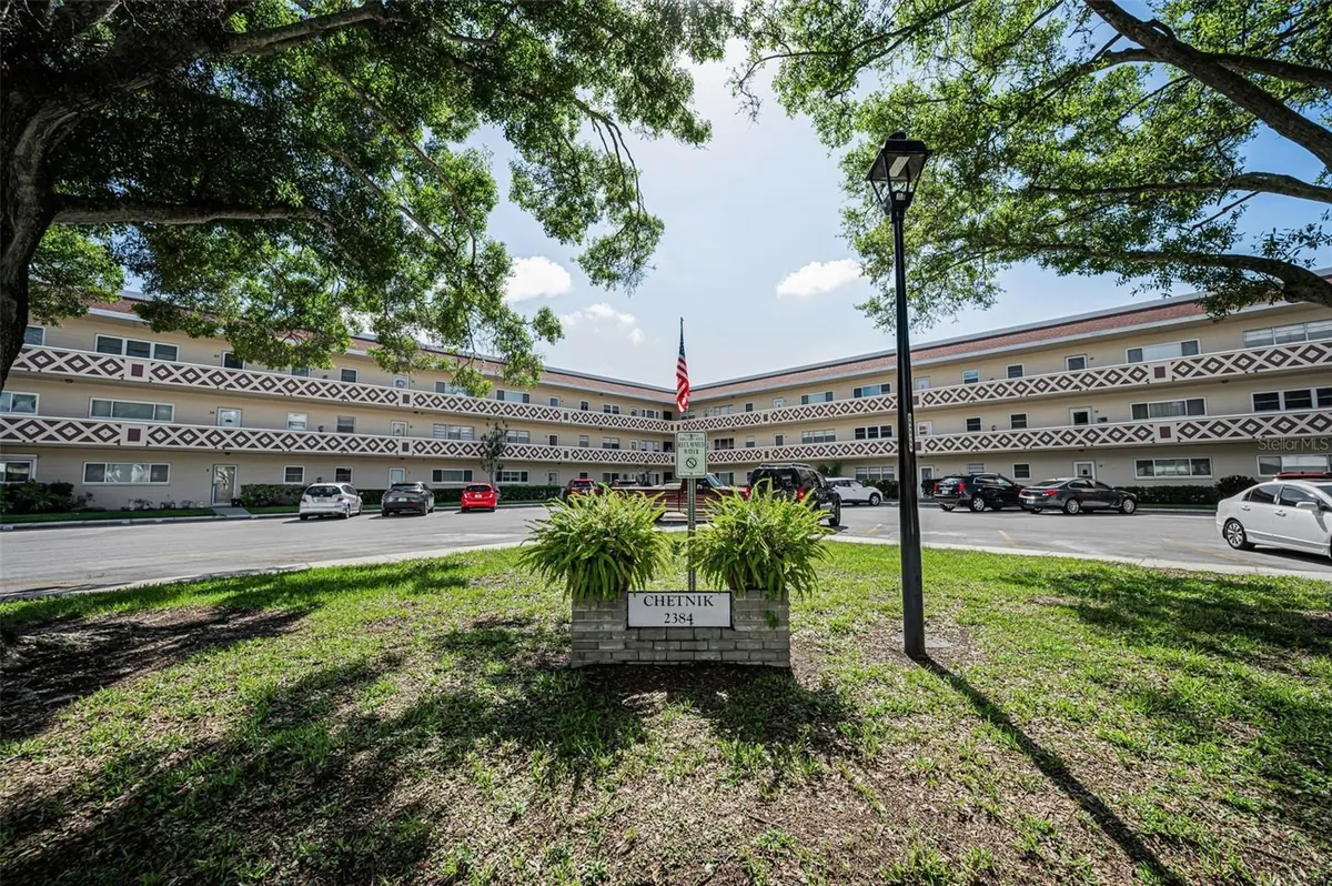 Property Slideshow image 1 of 56 | 2384 tahitian ln 22, Clearwater, FL, 33763