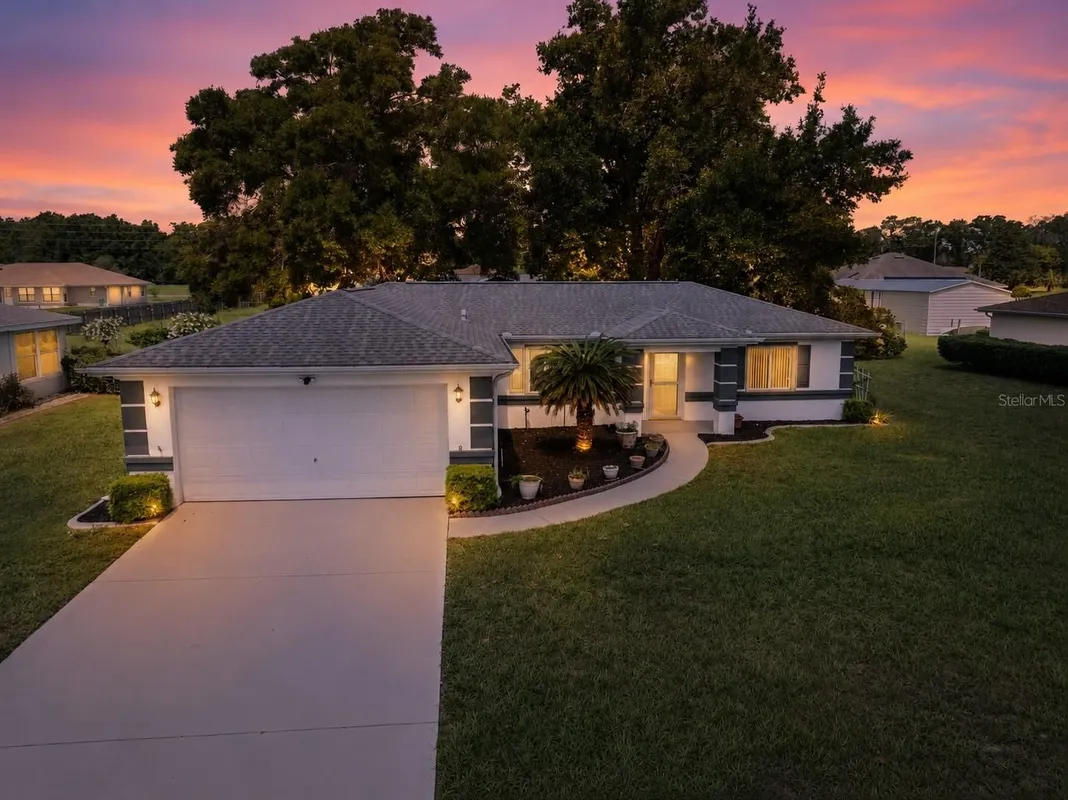 Property Slideshow image 1 of 44 | 10280 sw 62nd terrace rd, Ocala, FL, 34476