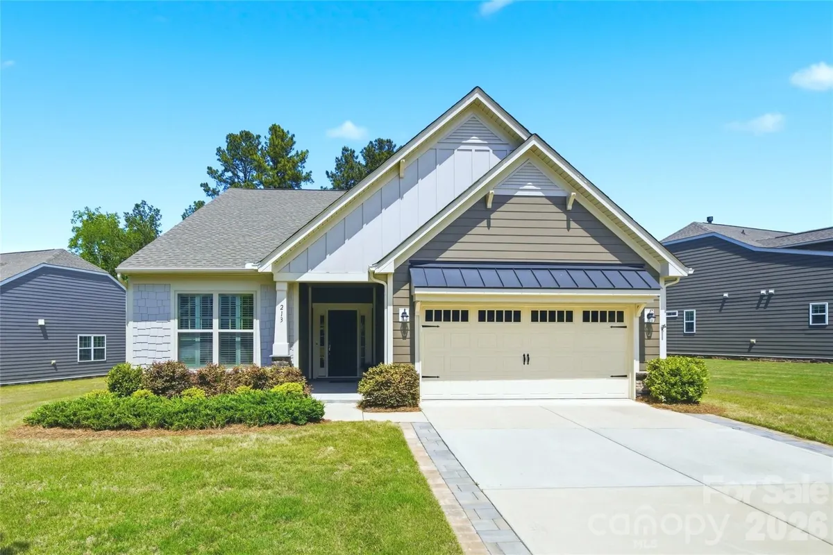 Property Slideshow image 1 of 29 | 213 picasso trl, Mount Holly, NC, 28120
