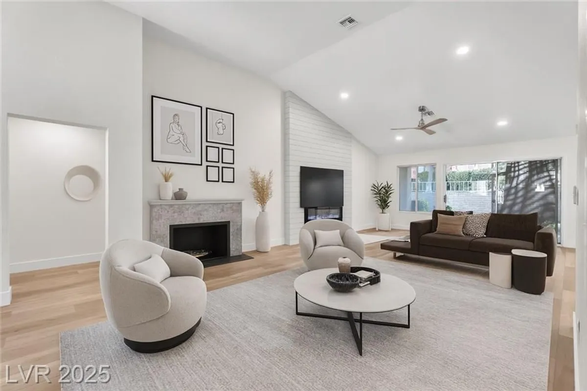 Property Slideshow image 1 of 61 | 8537 glenmount dr, Las Vegas, NV, 89134