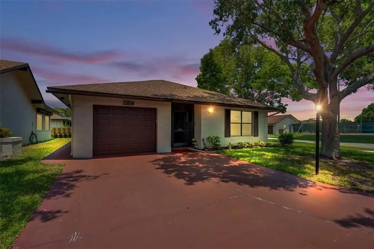 Property Slideshow image 1 of 80 | 1584 sw 22nd ter, Deerfield Beach, FL, 33442