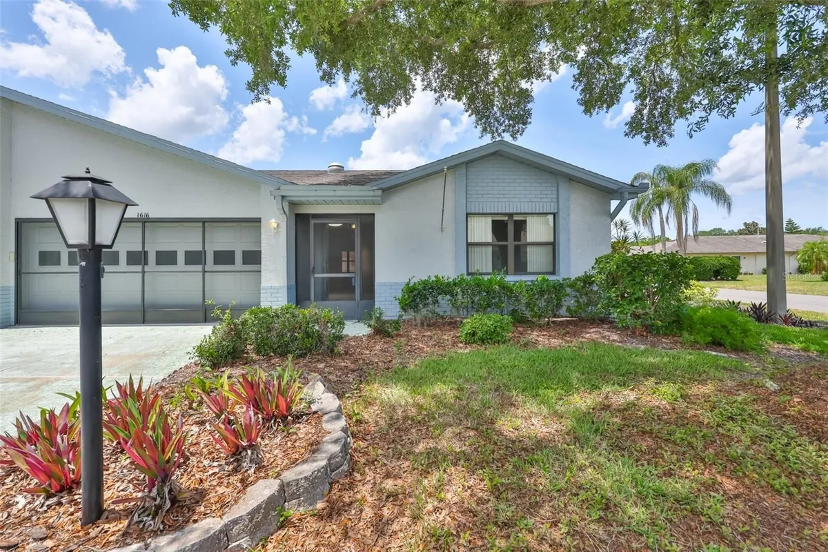 Property Slideshow image 1 of 53 | 1616 layton ct, Sun City Center, FL, 33573
