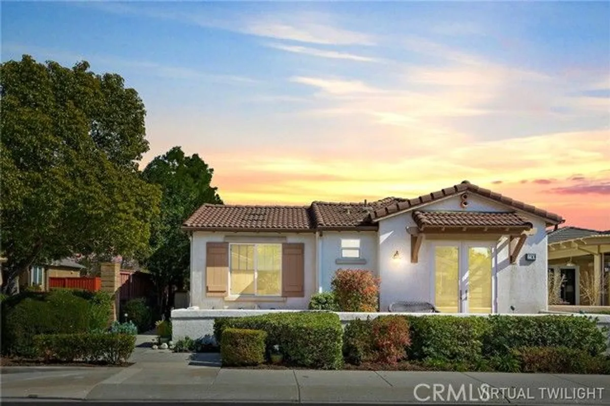 Property Slideshow image 1 of 56 | 230 eagle ln, Hemet, CA, 92545