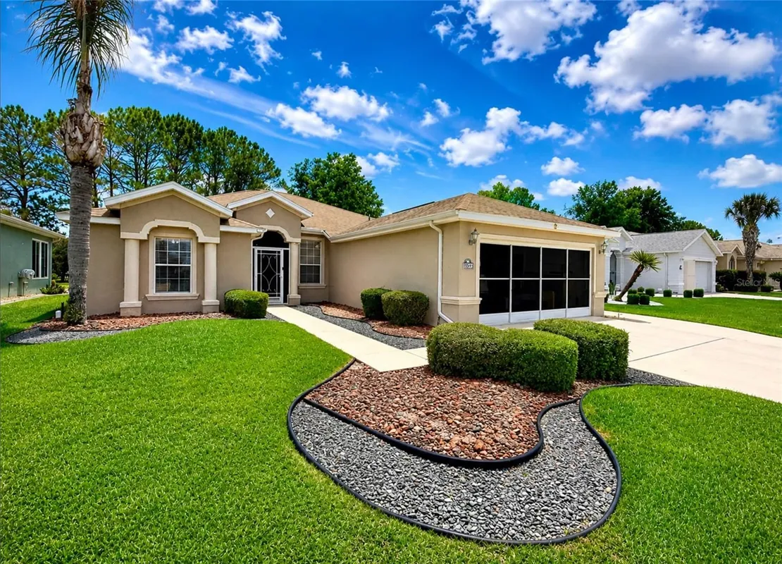 Property Slideshow image 1 of 78 | 15597 sw 14th avenue rd, Ocala, FL, 34473