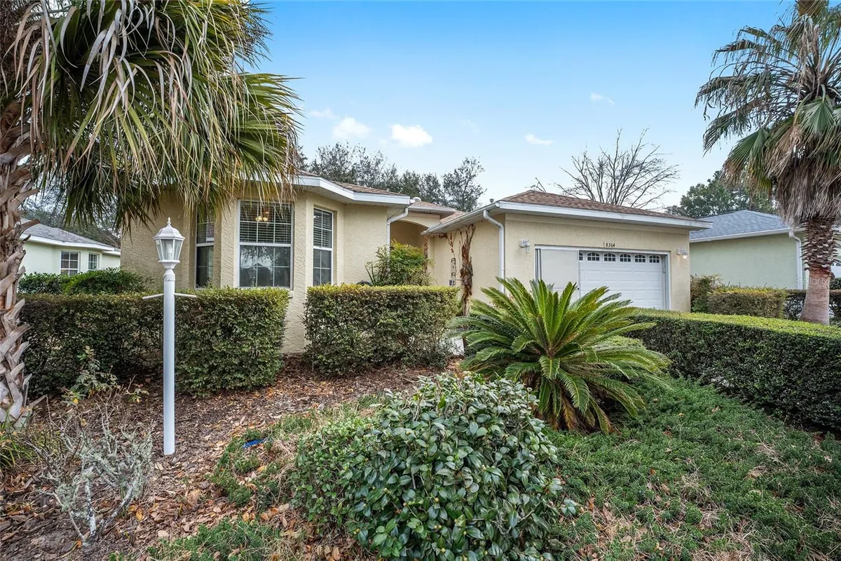 Property Slideshow image 1 of 52 | 8364 sw 79th cir, Ocala, FL, 34476