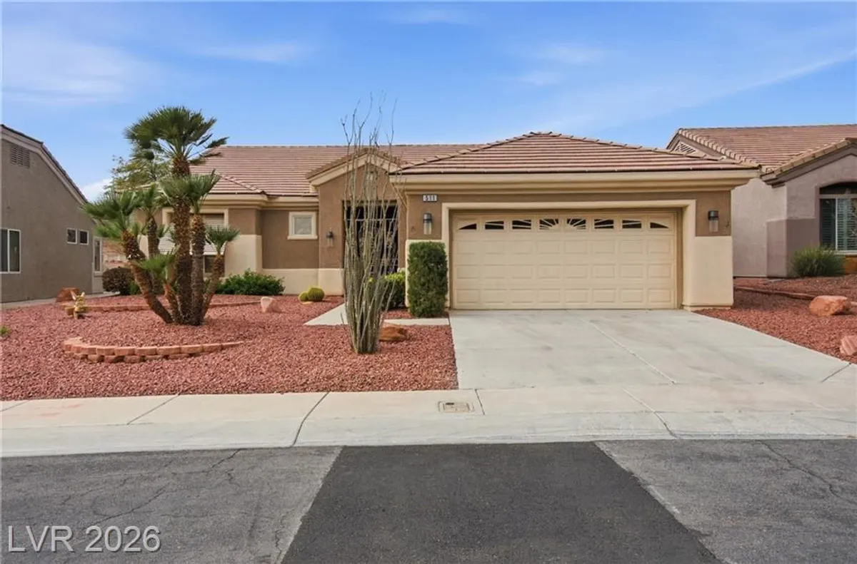 Property Slideshow image 1 of 31 | 511 eagle vista dr, Henderson, NV, 89012