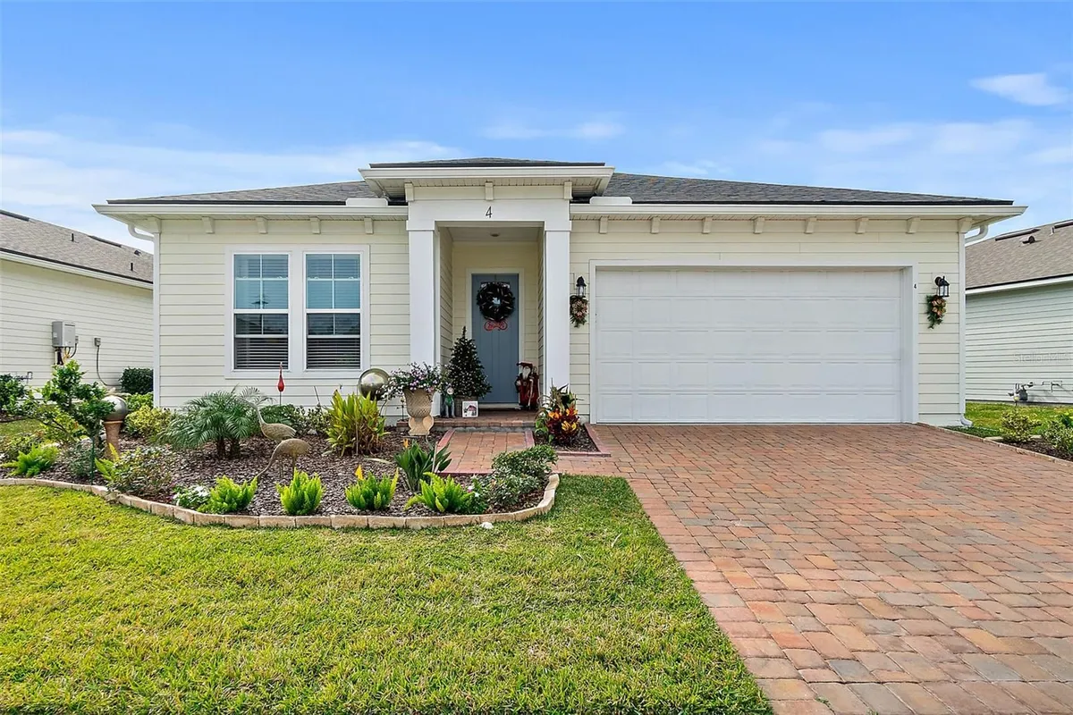 Property Slideshow image 1 of 40 | 4 jackson blue pl, Palm Coast, FL, 32137