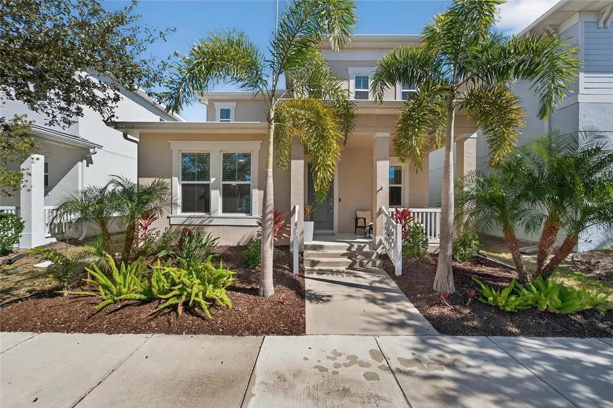 Property Slideshow image 1 of 92 | 707 winterside dr, Apollo Beach, FL, 33572
