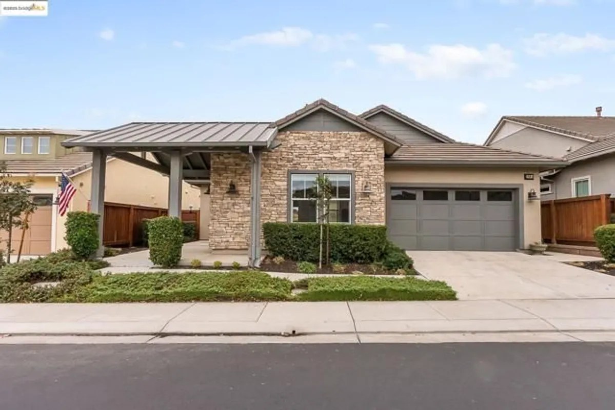 Property Slideshow image 1 of 60 | 1994 corsica way, Brentwood, CA, 94513