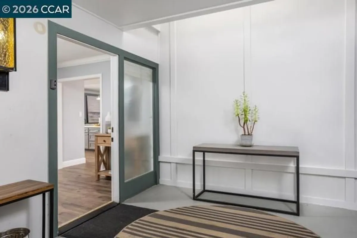 Property Slideshow image 1 of 20 | 1109 rockledge ln 10, Walnut Creek, CA, 94595